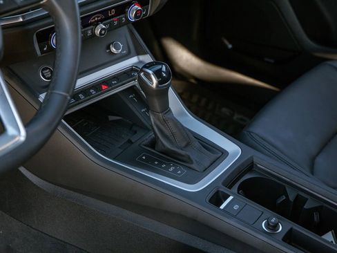 Used 2024 Audi Q3 2.0T Premium Plus image 14