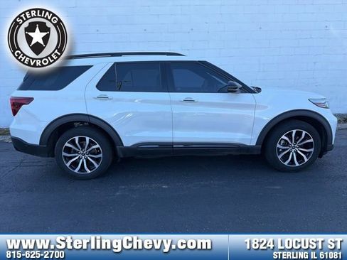 Used 2020 Ford Explorer ST w/ Premium Technology Package image 6
