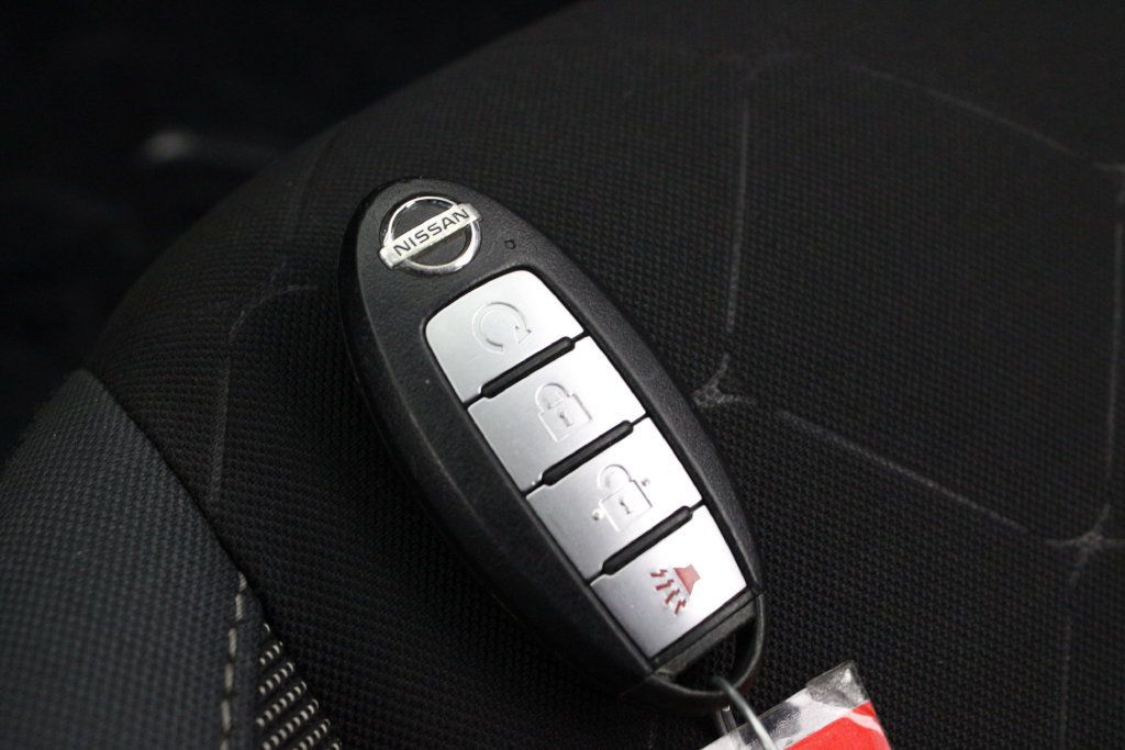 Certified 2020 Nissan Kicks SV FWD image 29