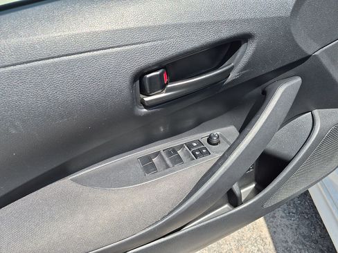 Used 2024 Toyota Corolla LE FWD image 13