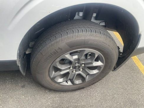 Used 2024 Ford Maverick XLT FWD image 2