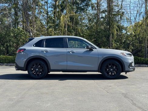 Certified 2024 Honda HR-V Sport image 19