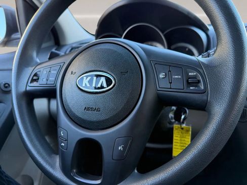 Used 2010 Kia Forte EX image 14