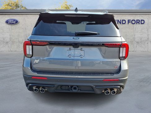 Used 2025 Ford Explorer ST w/ Sun And Sound Package AWD/4WD image 5