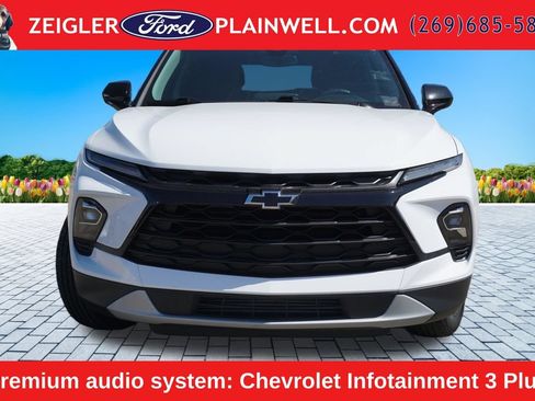 Used 2023 Chevrolet Blazer LT w/ Convenience Package FWD image 8