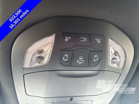 Used 2026 Chrysler Pacifica Select FWD image 23