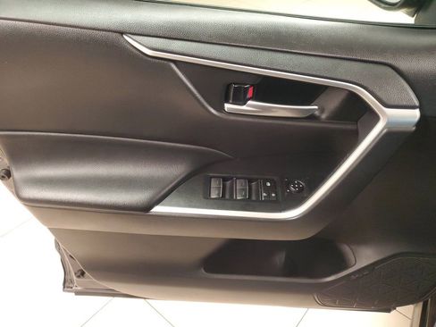 Used 2023 Toyota RAV4 XLE image 17