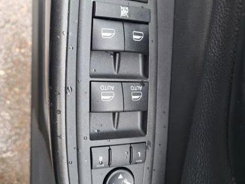 Certified 2022 Jeep Cherokee Trailhawk w/ Comfort/Convenience Group AWD/4WD image 15