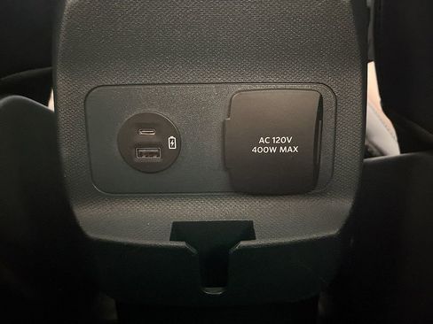 Used 2024 Ford Maverick Lariat w/ FX4 Off-Road Package image 27