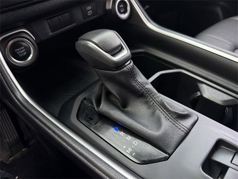 Used 2025 Toyota Grand Highlander AWD image 19