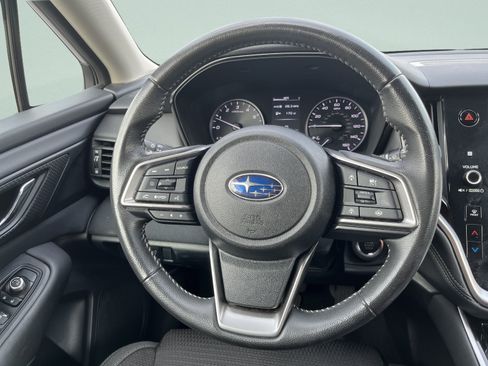 Used 2024 Subaru Outback Premium AWD/4WD image 25