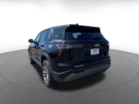 Used 2025 Chevrolet Equinox LT FWD image 10