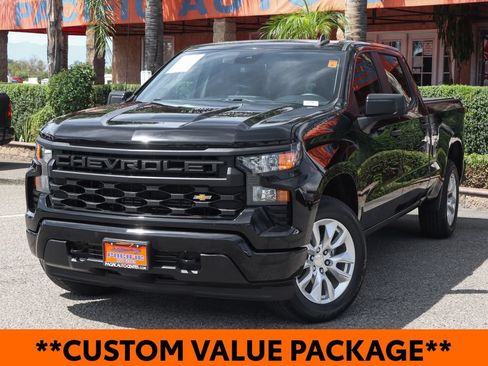 Used 2023 Chevrolet Silverado 1500 Custom AWD/4WD image 4