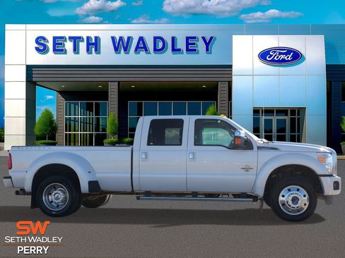 Used 2016 Ford F450 Platinum image 2