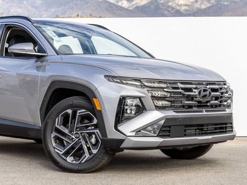 New 2025 Hyundai Tucson Limited AWD/4WD image 7