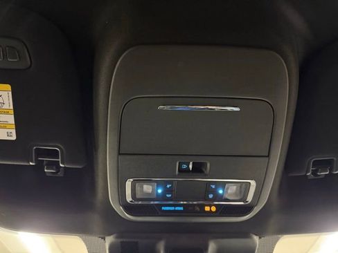 New 2026 Ford F250 Platinum w/ FX4 Off-Road Package image 22