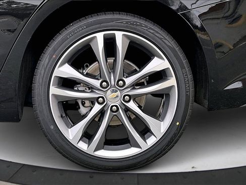 Used 2024 Chevrolet Malibu LT image 34