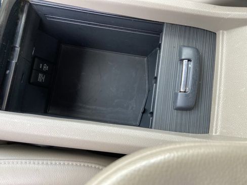 Used 2020 Honda Pilot Touring image 43