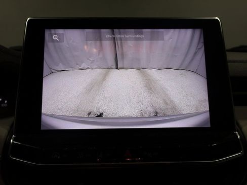 Certified 2024 Jeep Compass Limited image 30