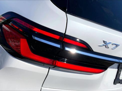 Used 2026 BMW X7 xDrive40i image 27