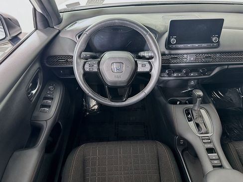 Certified 2024 Honda HR-V Sport image 18