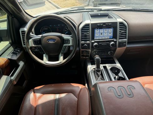 Used 2018 Ford F150 King Ranch w/ Equipment Group 601A Luxury AWD/4WD image 14