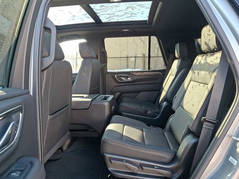 Used 2023 Chevrolet Tahoe High Country w/ Premium Package 2 image 10