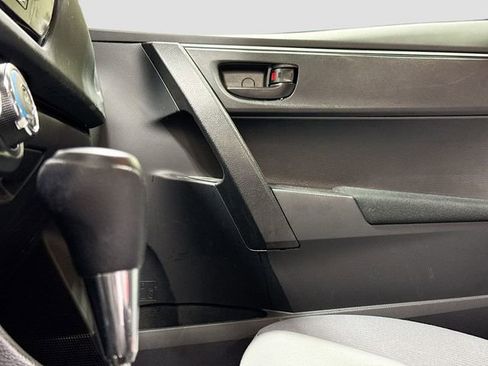 Used 2016 Toyota Corolla L image 15