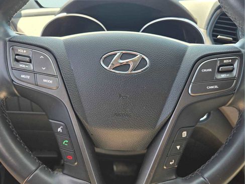 Used 2018 Hyundai Santa Fe Sport FWD image 33