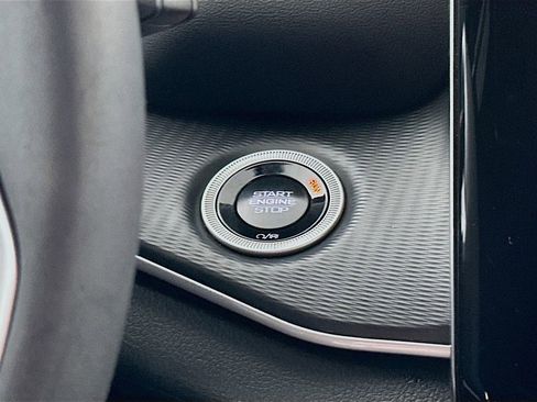 Certified 2025 Jeep Grand Cherokee L Laredo w/ Trailer Tow Package image 23