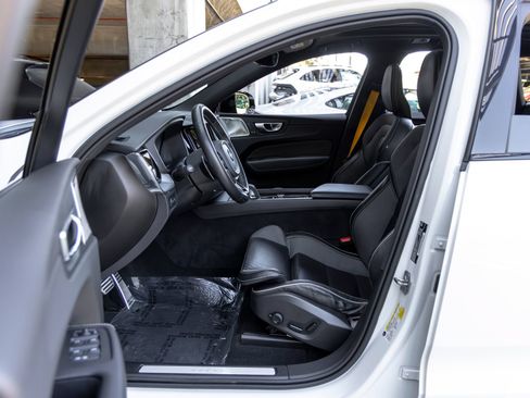Used 2021 Volvo XC60 T8 Polestar w/ Protection Package Premier AWD/4WD image 25