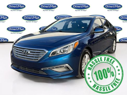 Used 2015 Hyundai Sonata SE w/ Option Group 09 FWD image 3