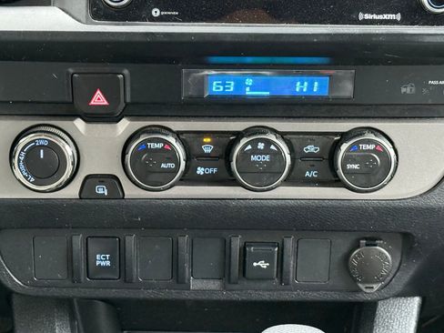 Used 2023 Toyota Tacoma SR image 21