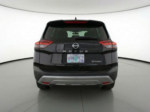 Used 2023 Nissan Rogue SV image 7