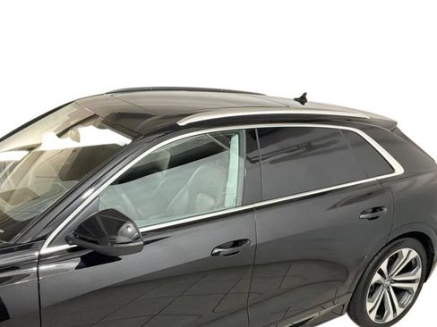 Used 2019 Audi Q8 Prestige AWD/4WD image 22