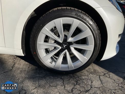 Used 2023 Tesla Model 3 Standard Range image 74