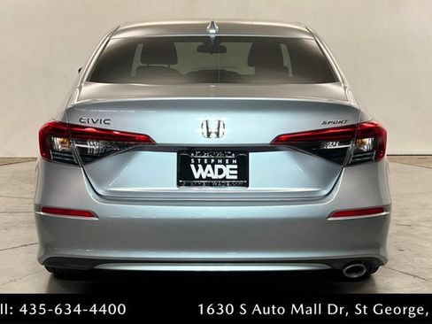 Used 2024 Honda Civic Sport image 4