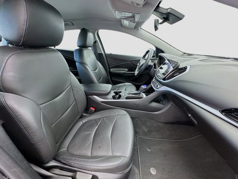 Used 2019 Chevrolet Volt LT w/ Power Convenience Package image 18
