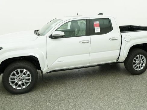 New 2026 Toyota Tacoma Limited AWD/4WD image 22