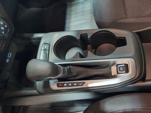 Used 2025 Chevrolet Trax LS w/ LS Convenience Package image 15