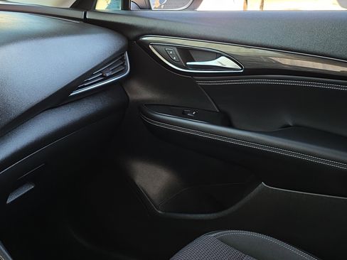 Used 2022 Buick Envision Preferred image 28