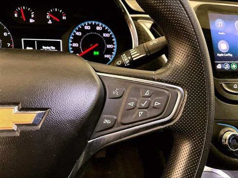 Used 2020 Chevrolet Malibu LT FWD image 18