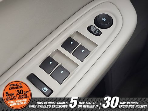 Used 2010 Chevrolet Traverse LT w/ Personal Connectivity Package image 34
