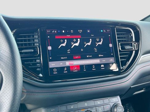 Used 2025 Dodge Durango R/T w/ Blacktop Package AWD/4WD image 20