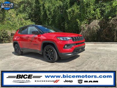 Used 2024 Jeep Compass Latitude w/ Sun and Sound Group