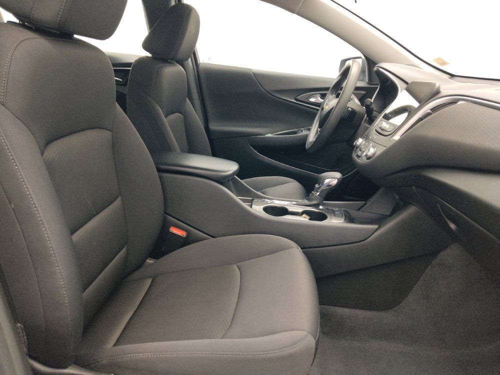 Used 2023 Chevrolet Malibu LS FWD image 21