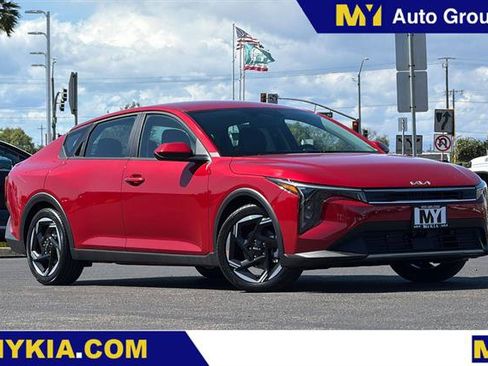 New 2026 Kia K4 EX image 2