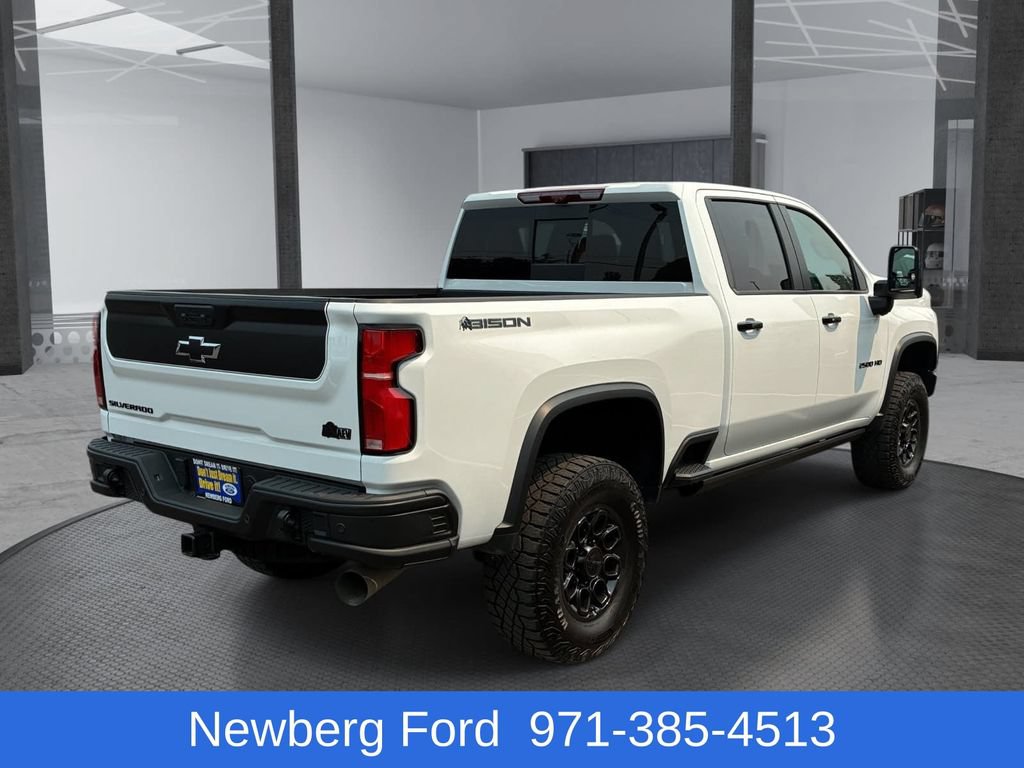 Used 2024 Chevrolet Silverado 2500 ZR2 w/ ZR2 Bison Edition AWD/4WD image 5