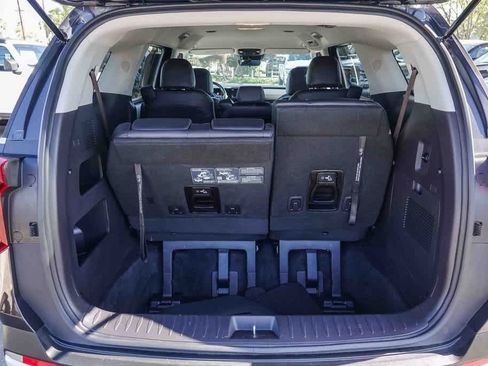 Certified 2025 Kia Carnival LXS image 27