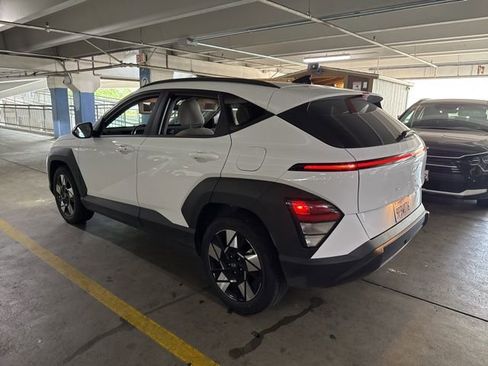 Used 2025 Hyundai Kona SEL image 4